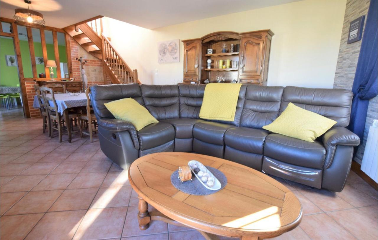 Awesome Home In Criquetot-Lesneval With Kitchen Extérieur photo